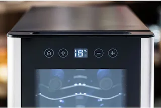 adega electrolux acb12