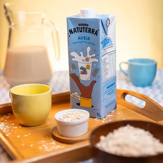 leite vegetal natuterra aveia